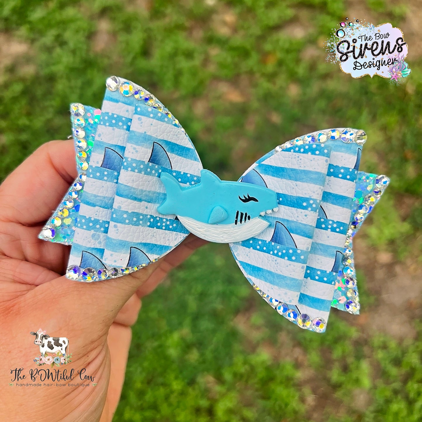 Shark Daisy Hair Bow